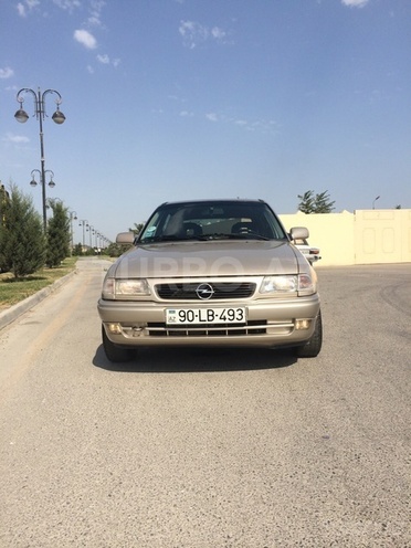 Opel Astra 1997, 201,110 km - 1.6 l - Bakı