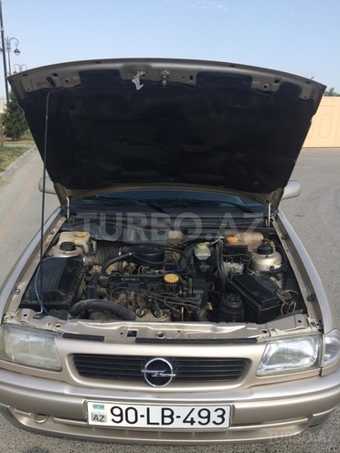 Opel Astra 1997, 201,110 km - 1.6 l - Bakı