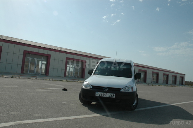 Opel Combo 2010, 152,000 km - 1.3 л - Bakı