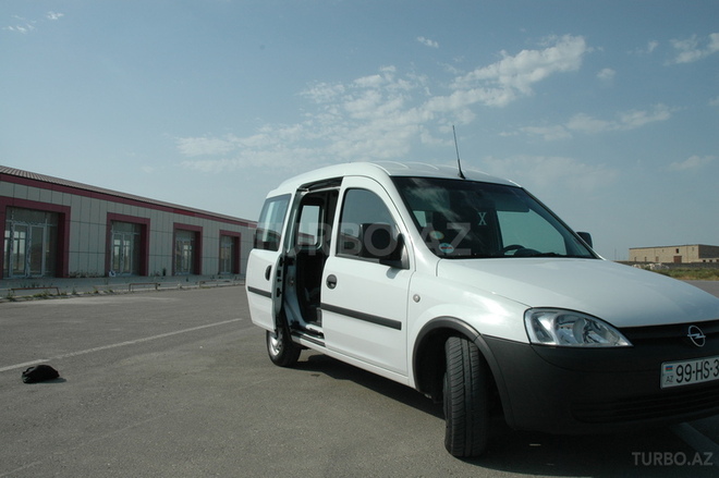 Opel Combo 2010, 152,000 km - 1.3 л - Bakı