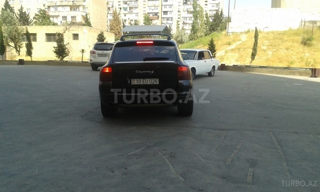 Porsche Cayenne 2006, 189,000 km - 4.5 l - Bakı
