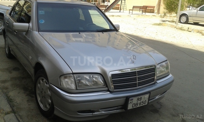 Mercedes C 240 1998, 129,000 km - 2.4 l - Bakı