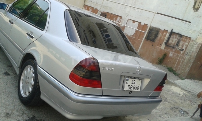 Mercedes C 240 1998, 129,000 km - 2.4 l - Bakı