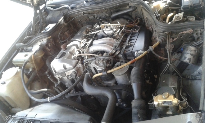 Mercedes E 200 1993, 373,400 km - 2.0 л - Bakı