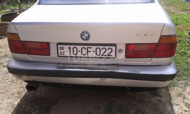 BMW 520 1991, 240,000 km - 2.0 l - Bakı