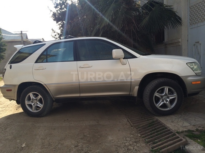 Lexus RX 300 2002, 130,000 km - 3.0 л - Bakı