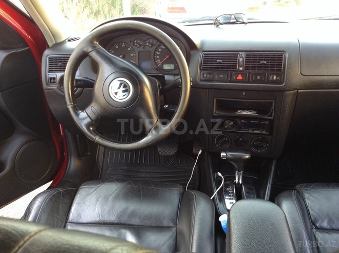 Volkswagen Golf 2002, 100,000 km - 2.0 l - Bakı