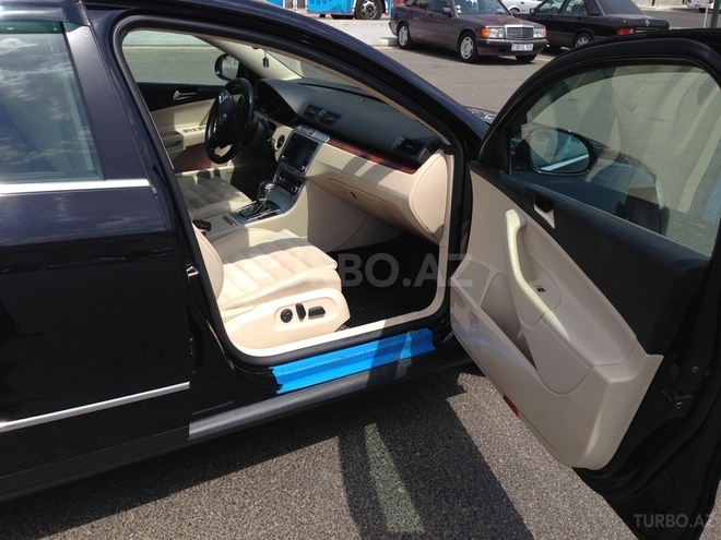Volkswagen Passat 2010, 99,000 km - 1.8 l - Bakı
