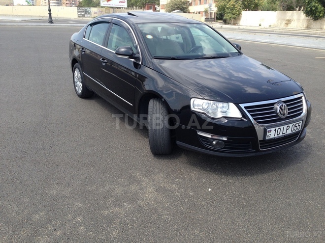 Volkswagen Passat 2010, 99,000 km - 1.8 l - Bakı