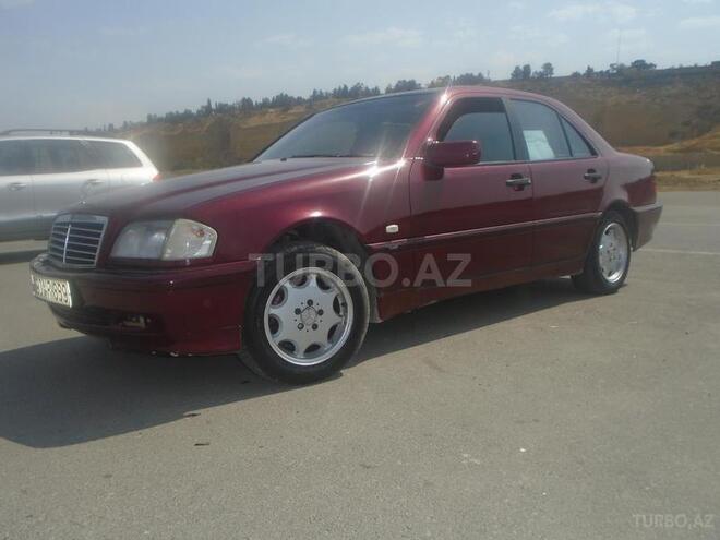 Mercedes C 220 2000, 279,000 km - 2.2 л - Bakı