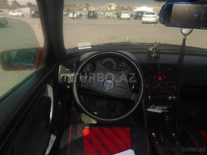 Mercedes C 220 2000, 279,000 km - 2.2 л - Bakı