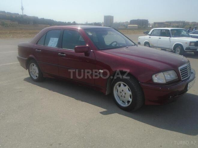 Mercedes C 220 2000, 279,000 km - 2.2 л - Bakı