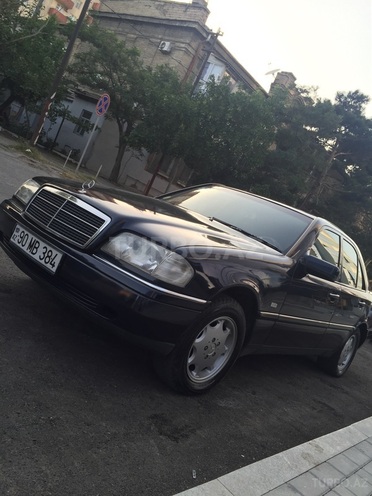 Mercedes C 180 1996, 220,000 km - 1.8 l - Bakı