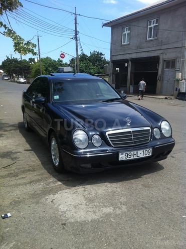 Mercedes E 240 2000, 180,000 km - 2.4 l - Bakı