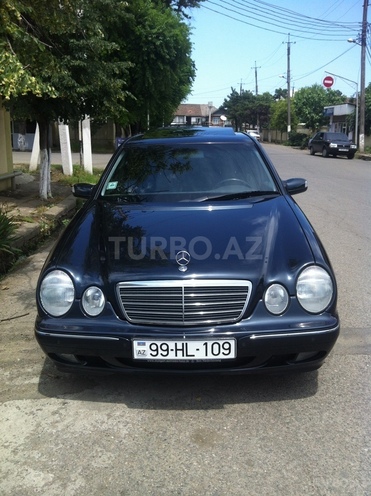 Mercedes E 240 2000, 180,000 km - 2.4 l - Bakı