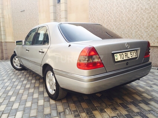 Mercedes C 180 1994, 330,000 km - 1.8 l - Bakı