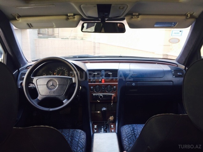 Mercedes C 180 1994, 330,000 km - 1.8 l - Bakı