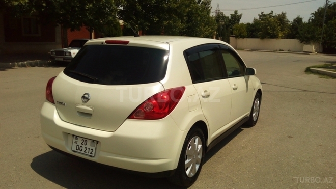 Nissan Tiida 2007, 160,000 km - 1.6 l - Bakı