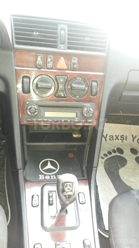 Mercedes C 220 2000, 324,000 km - 2.2 l - Bakı