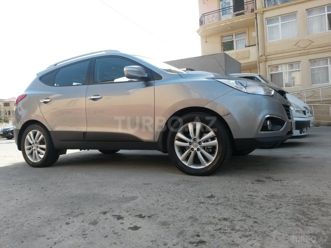 Hyundai ix35 2010, 168,000 km - 2.4 л - Bakı
