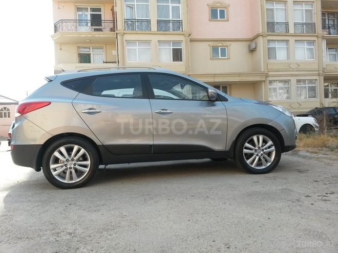 Hyundai ix35 2010, 168,000 km - 2.4 л - Bakı