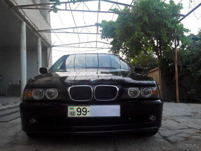 BMW 525 2001, 255,000 km - 2.5 l - Bakı
