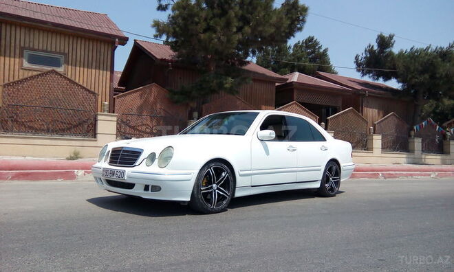 Mercedes E 230 1996, 376,000 km - 2.3 л - Bakı
