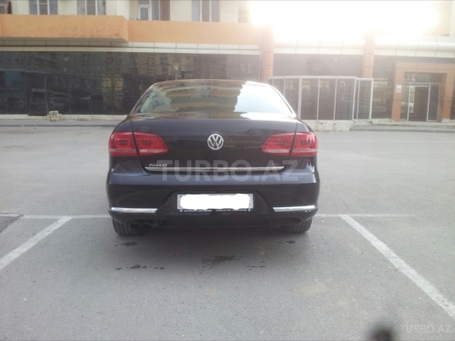 Volkswagen Passat 2013, 40,000 km - 1.8 l - Bakı