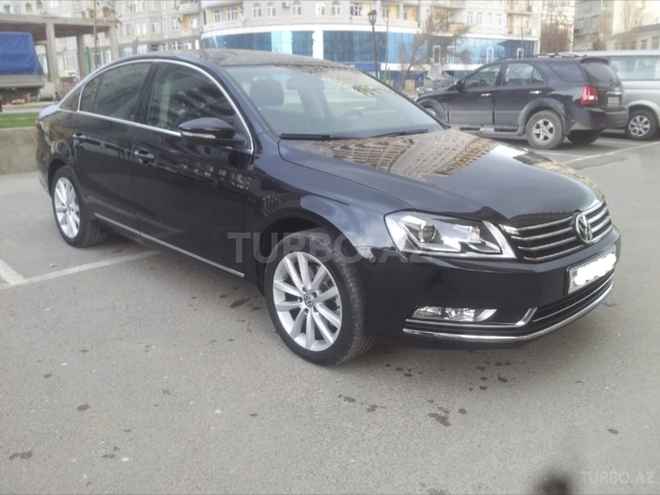 Volkswagen Passat 2013, 40,000 km - 1.8 l - Bakı
