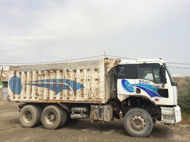 Ford Cargo 2006, 280,000 km - 7.5 l - Bakı