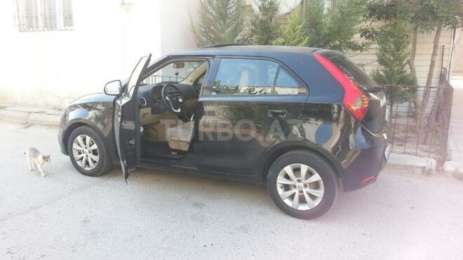 MG 3 2012, 78,000 km - 1.5 л - Bakı