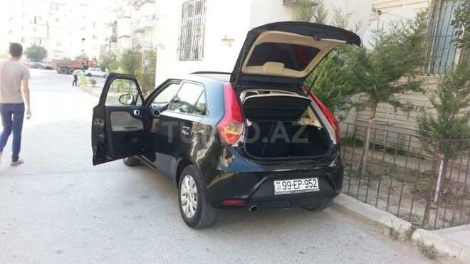 MG 3 2012, 78,000 km - 1.5 л - Bakı