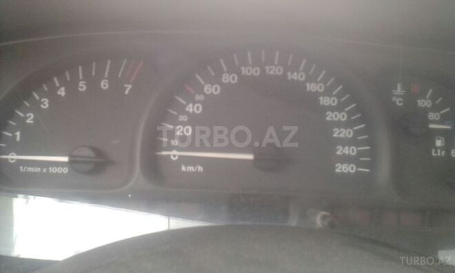 Opel Vectra 1996, 290,000 km - 2.0 l - Bakı