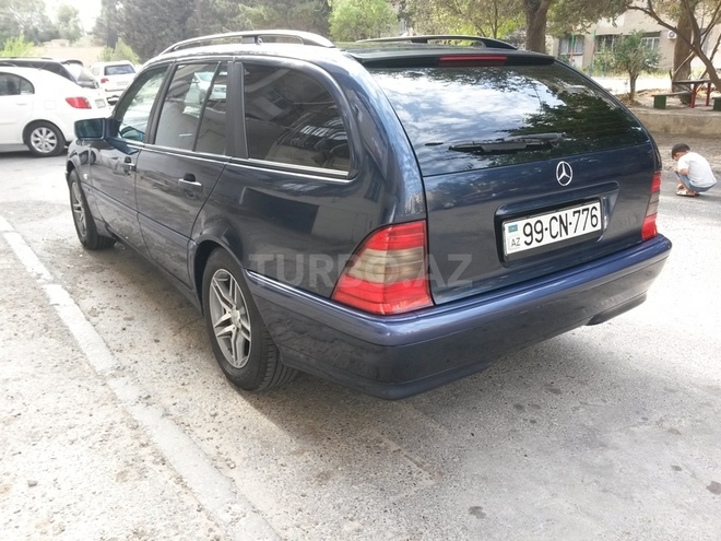 Mercedes C 180 2000, 235,000 km - 1.8 l - Bakı