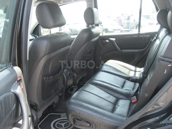 Mercedes ML 270 2004, 157,000 km - 2.7 l - Bakı