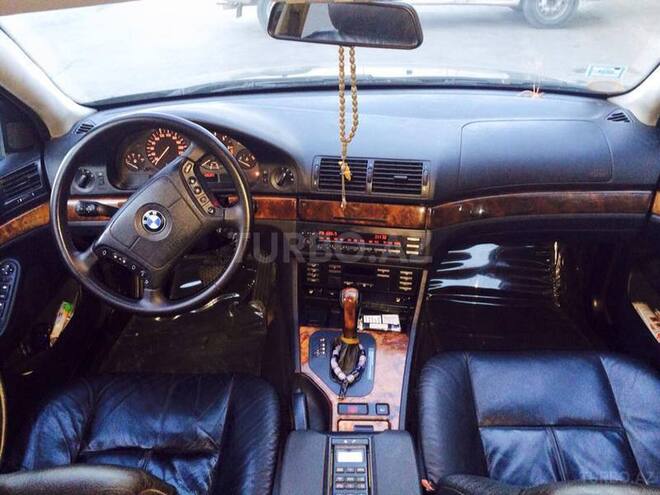 BMW 528 1998, 337,200 km - 2.8 l - Bakı