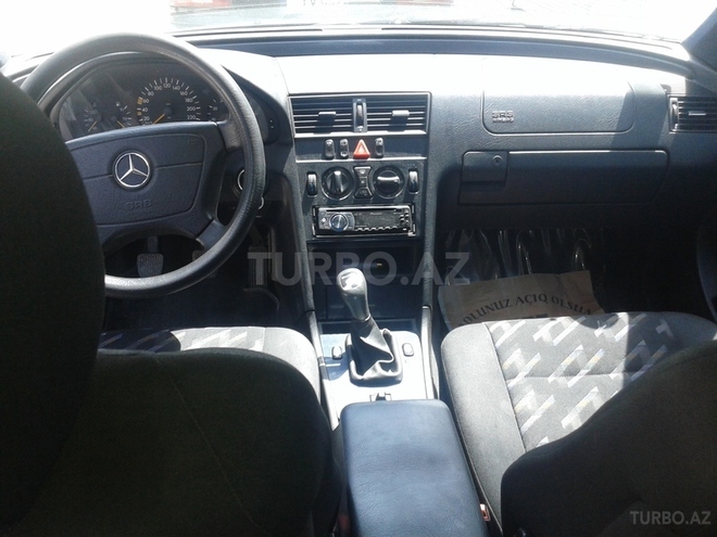 Mercedes C 180 1999, 192,000 km - 1.8 l - Bakı