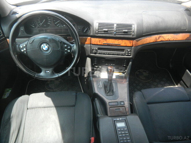 BMW 523 1999, 320,000 km - 2.5 л - Bakı