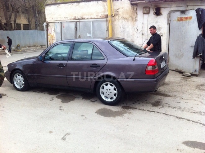 Mercedes C 180 1994, 225,000 km - 1.8 l - Bakı