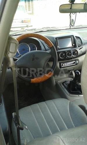 Mitsubishi L200 2006, 85,000 km - 2.5 l - Bakı