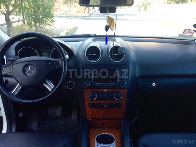 Mercedes ML 350 2008, 136,000 km - 3.5 l - Bakı
