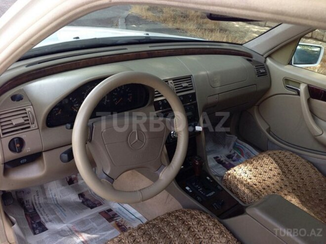 Mercedes C 230 1998, 300,000 km - 2.3 l - Bakı