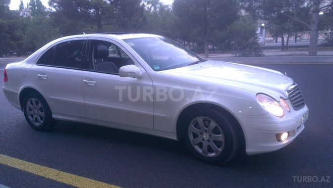 Mercedes E 220 2007, 174,000 km - 2.2 l - Bakı