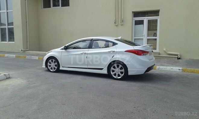 Hyundai Elantra 2010, 122,000 km - 1.6 л - Bakı