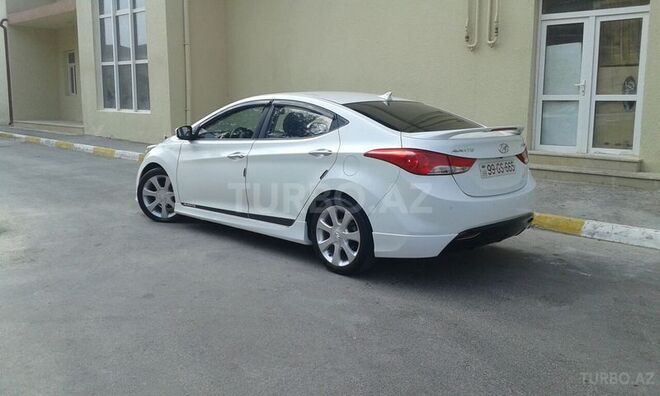 Hyundai Elantra 2010, 122,000 km - 1.6 л - Bakı