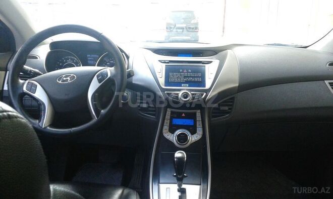 Hyundai Elantra 2010, 122,000 km - 1.6 л - Bakı