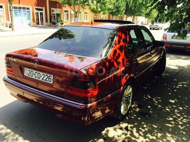 Mercedes C 240 1998, 228,000 km - 2.4 l - Bakı