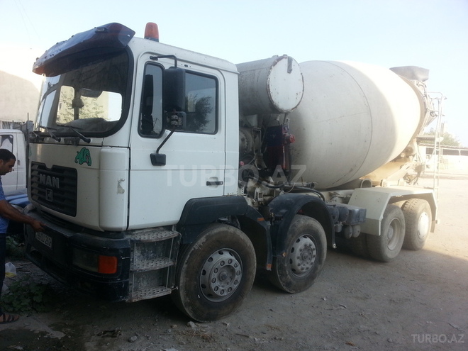 MAN  2001, 230,000 km - 12.0 l - Bakı