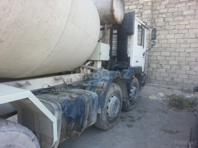 MAN  2001, 230,000 km - 12.0 l - Bakı