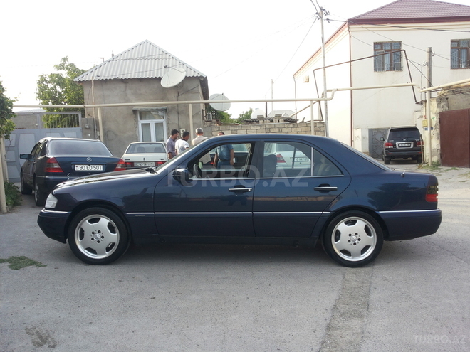 Mercedes C 180 1994, 250,000 km - 1.8 l - Bakı